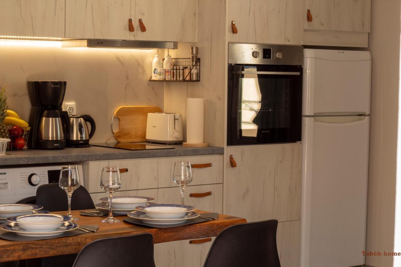 Tabak Home Sea Side Apartment La Canea Esterno foto