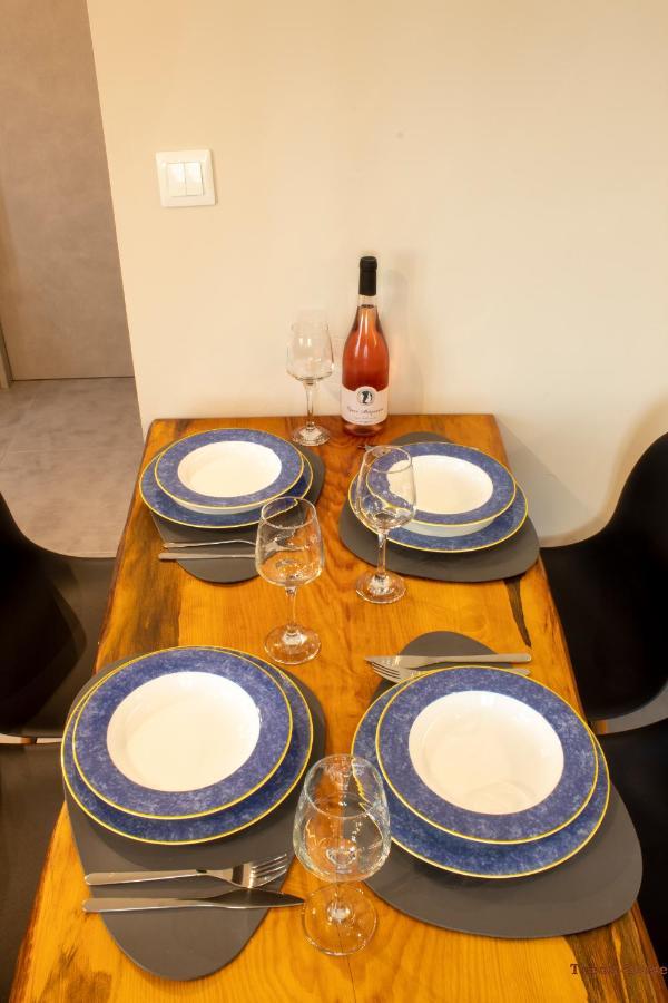 Tabak Home Sea Side Apartment La Canea Esterno foto